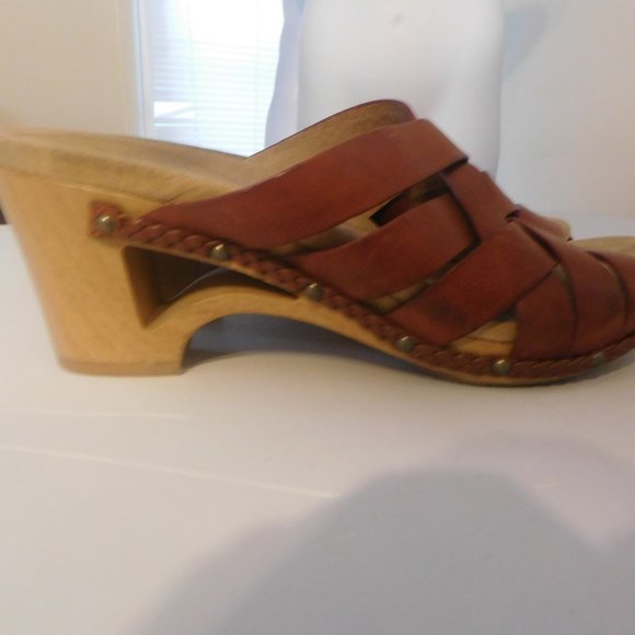 Dansko Sandals , Size 40 (9-10) - Picture 2 of 4